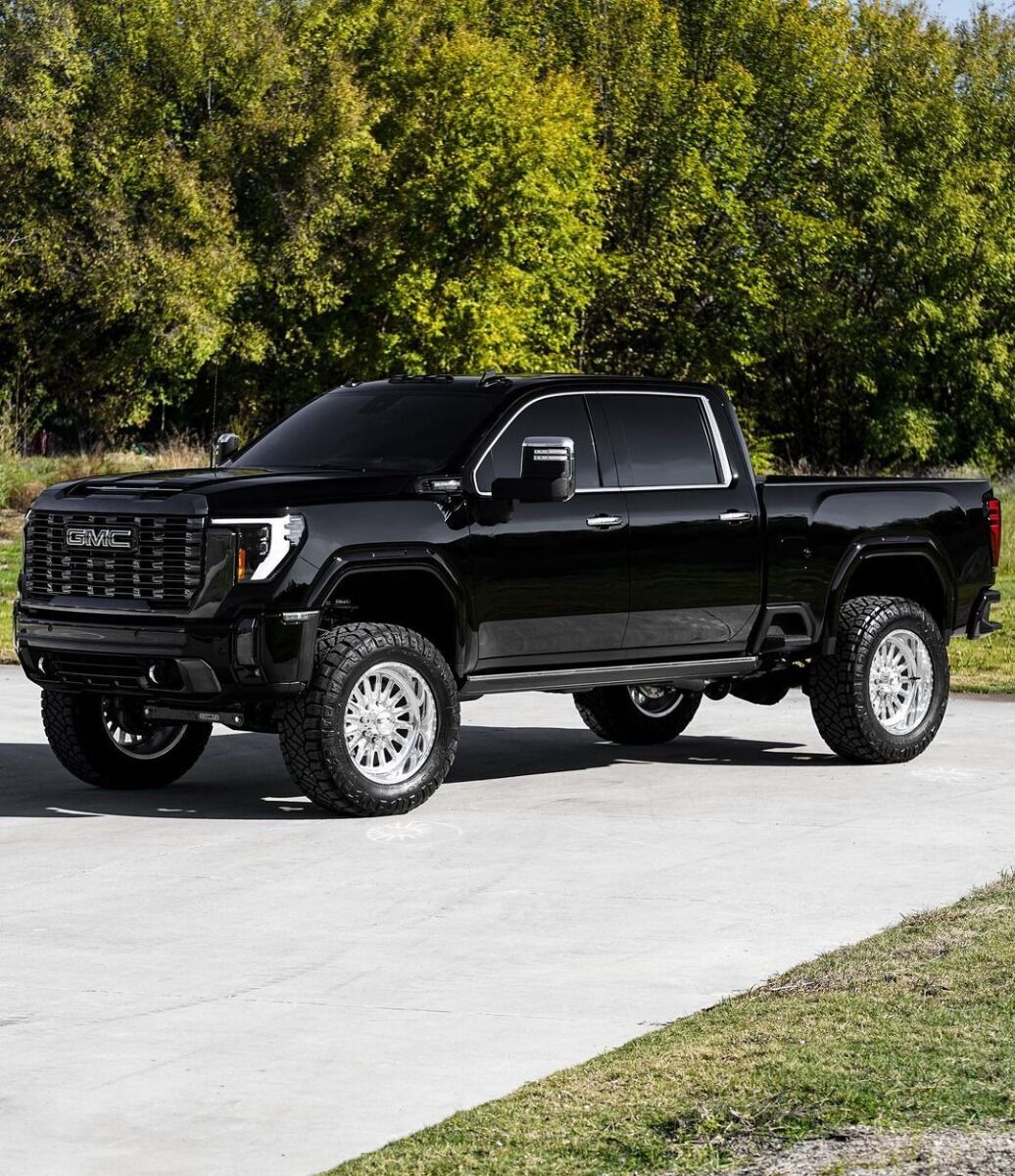 4-Inch Elite Lift Kit with Elka 2.5 Reservoir Shocks for 2020-2024 Silverado/Sierra 2500/3500 2WD/4WD Cognito Cognito Motorsports