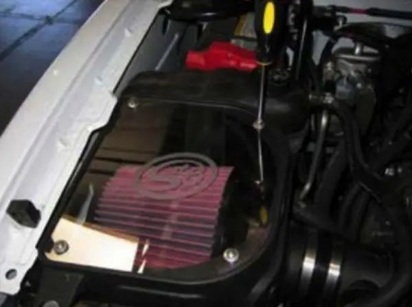 Cold Air Intake For 07-08 GMC Sierra 4.8L, 5.3L, 6.0L Oiled Cotton Cleanable Red S and B view 2