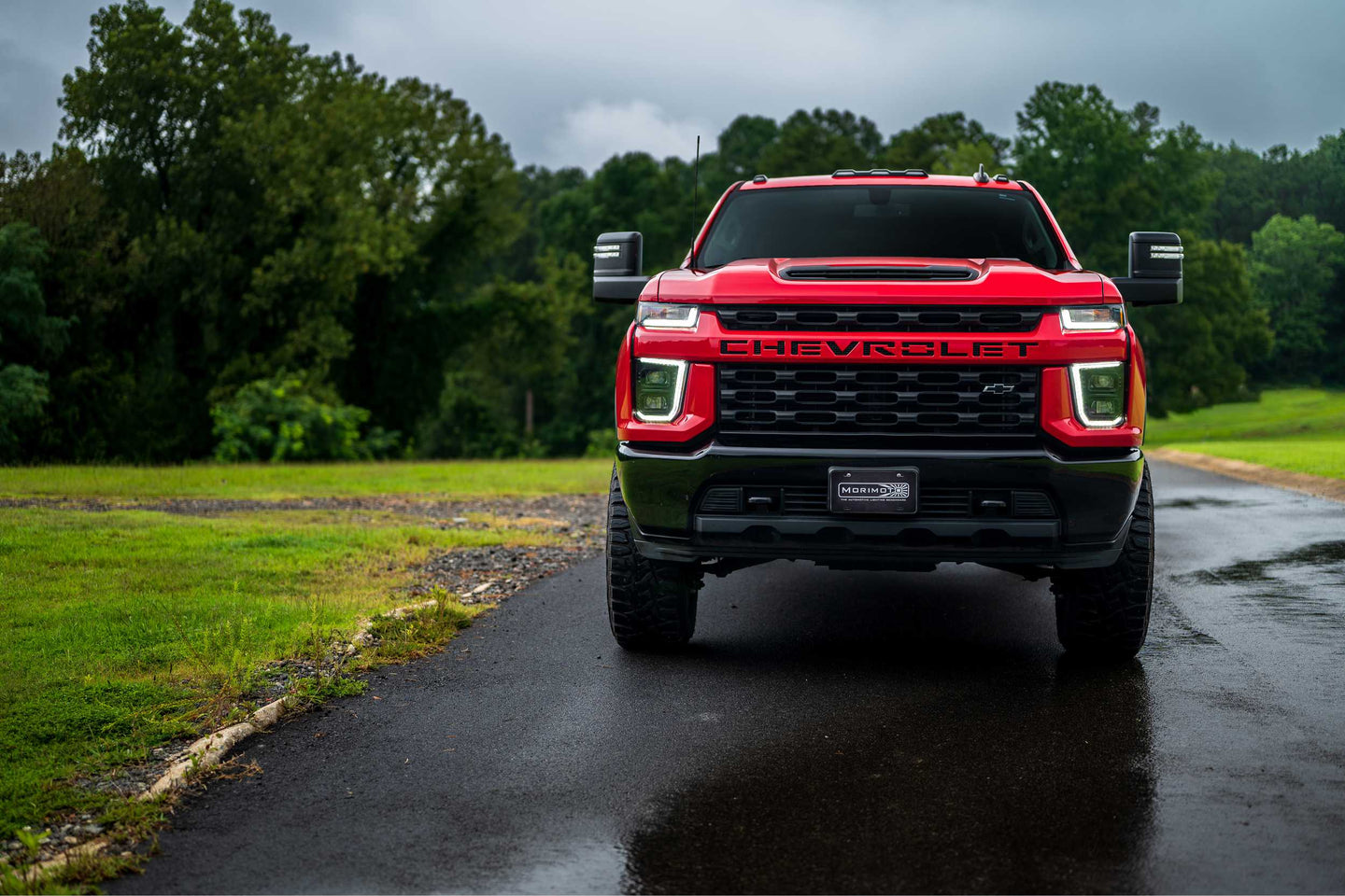 Chevrolet Silverado HD (20-24): XB Hybrid LED Headlights Plug-N-Play Bi-LED Housings Driven Light Group