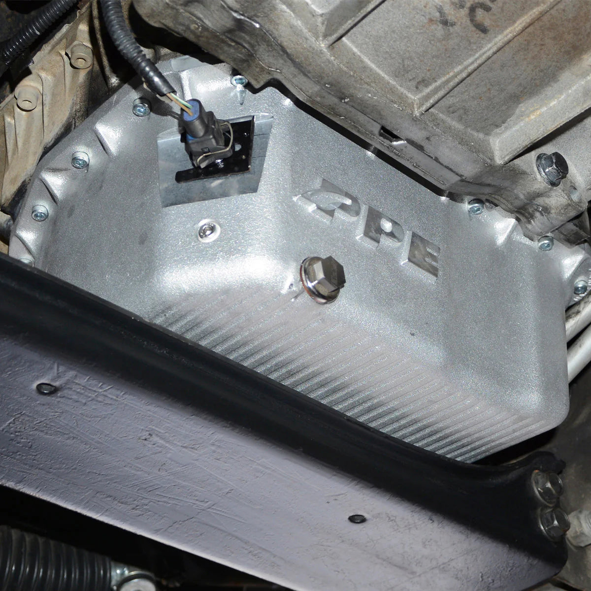 2011-2016 GM 6.6L Duramax PPE High-Capacity Cast Aluminum Engine Oil Pan TAMELESS PERFORMANCE