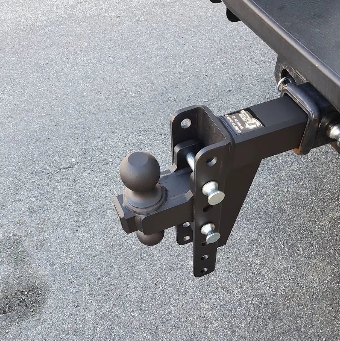 2.5 inch Heavy Duty 8 inch Drop/Rise Hitch BulletProof Hitch BulletProof Hitches