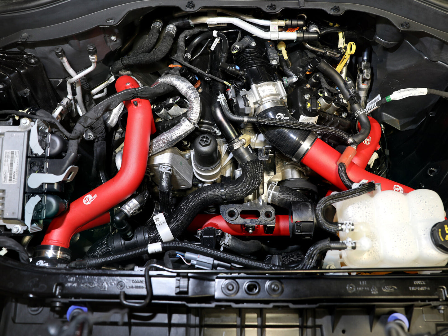 BladeRunner 2-1/4 Inch & 2-3/4 Inch Aluminum Hot and Cold Charge Pipe Kit Red Ford Explorer St 20-21 V6-3.0L (tt) aFe Power