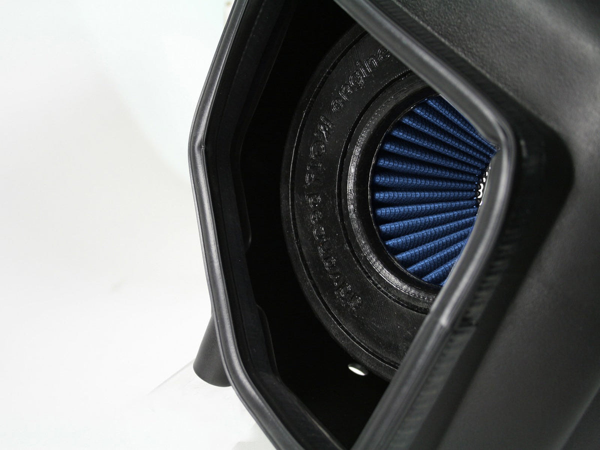 Momentum HD Cold Air Intake System w/ Pro 10R Filter GM Diesel Trucks 06-07 V8-6.6L (td) Lly/Lbz aFe Power aFe Power