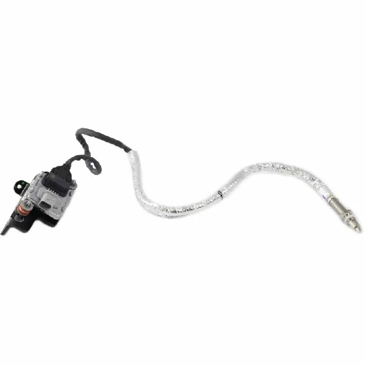 Mopar 68210084AA Nitrogen Oxide (NOx) Sensor mopar