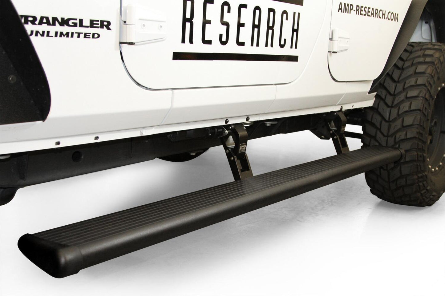 PowerStep Electric Boards For 2020-2024 Jeep Gladiator AMP Research AMP Research