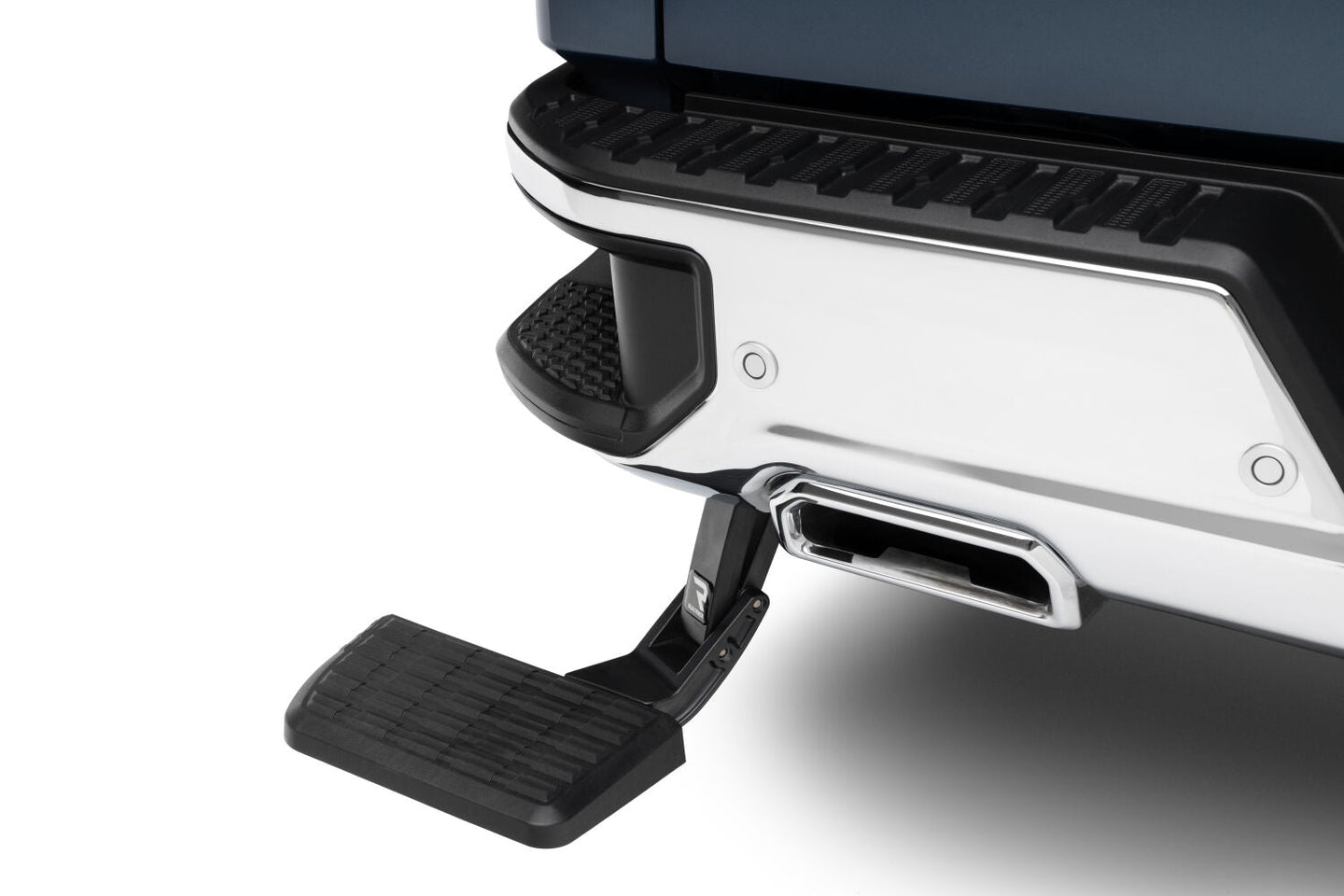 Bedstep Retractable Bumper Step 19-26 Chevy/GMC Silverado/Sierra 1500 2022 Silverado LTD/Sierra Limited AMP Research AMP Research