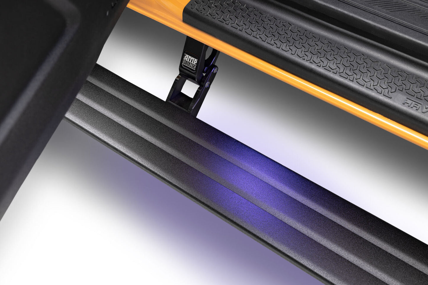 PowerStep SmartSeries Running Boards 21-24 Ford Bronco AMP Research AMP Research