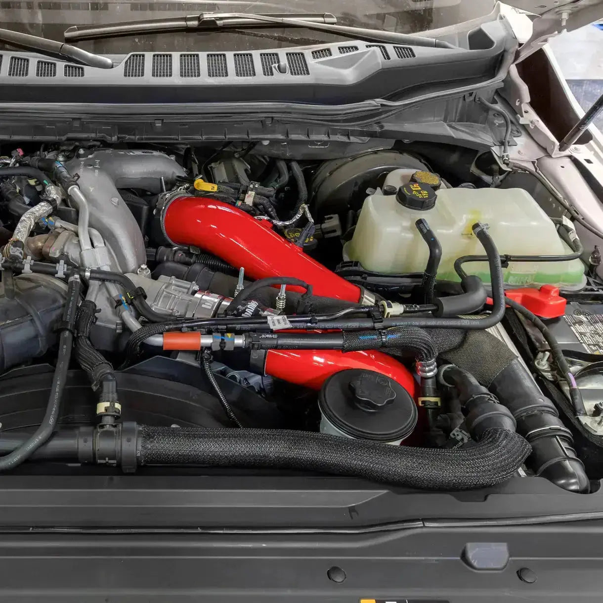 Banks Power Boost Tube System – 2023–2026 Ford F-250 / F-350 / F-450 6.7L Powerstroke High Output Banks