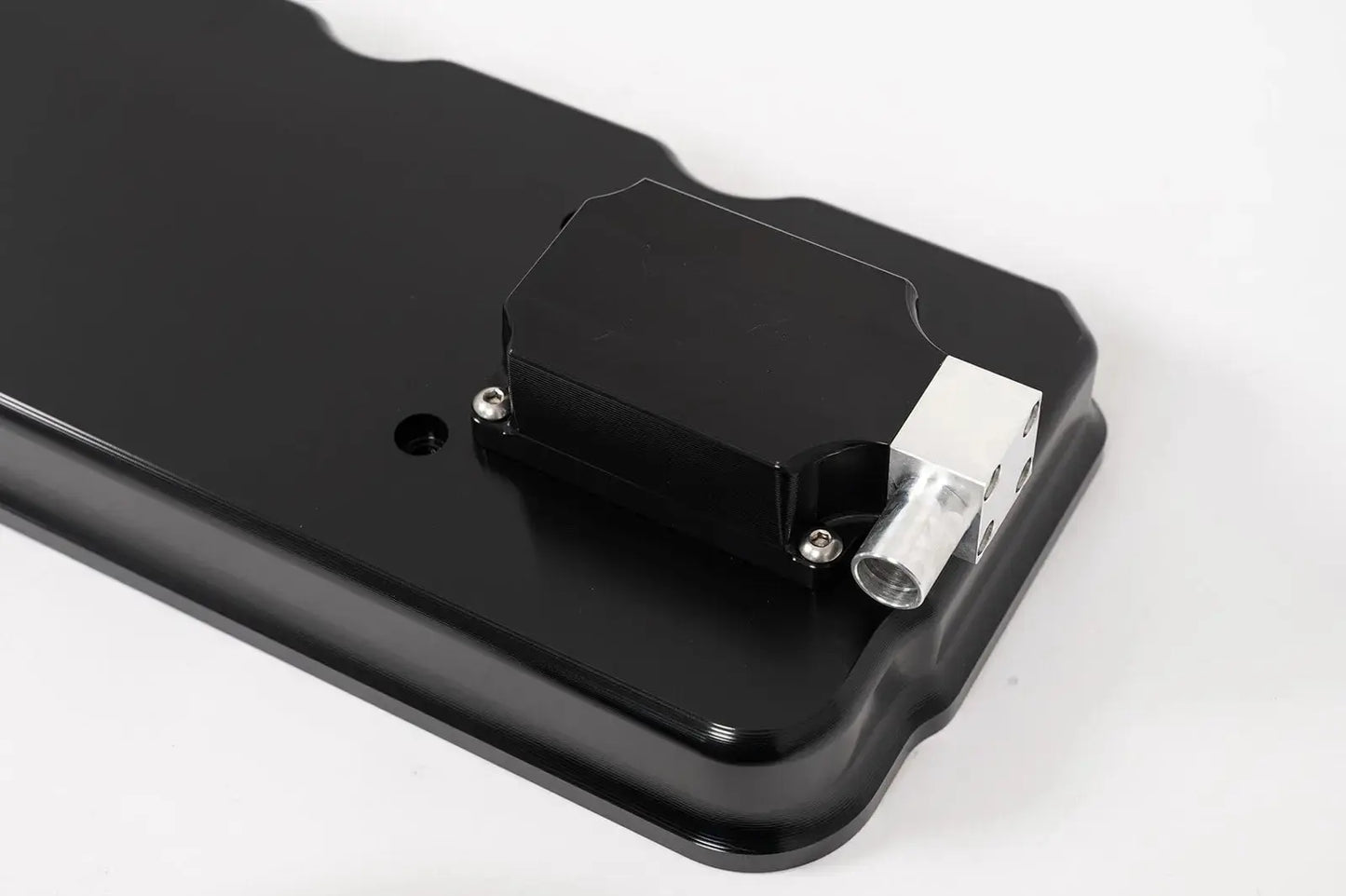 Tameless Performance 2006 to present 5.9 6.7 Cummins Billet Valve Cover TAMELESS PERFORMANCE