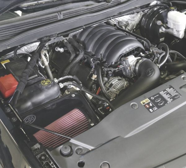 Cold Air Intake For 17-18 Chevrolet GMC Silverado/ Sierra 1500, Tahoe, Suburban, Yukon, XL, Denali, 5.3L, 6.2L Cotton Cleanable Red S and B view 5