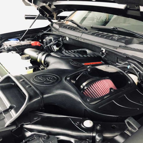 Cold Air Intake For 18-22 Ford F150 Raptor Ecoboost Cotton Cleanable Red S and B view 5