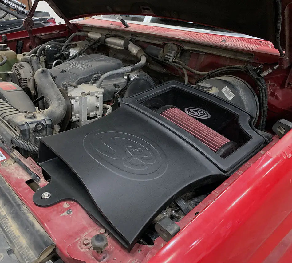 Cold Air Intake For 94-97 Ford F250 F350 V8-7.3L Powerstroke Cotton Cleanable Red S and B view 5